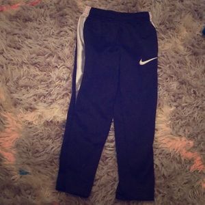 2T unisex Nike pants